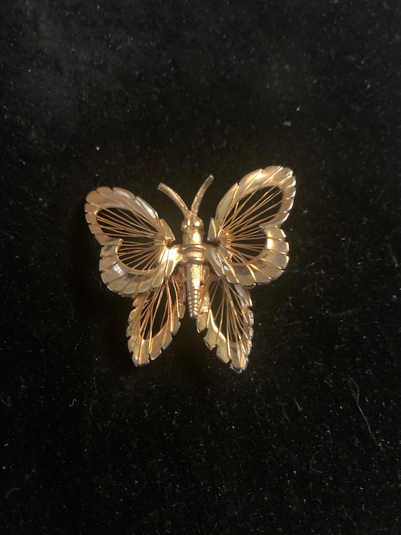 Monet Gold Tone wire Butterfly Brooch