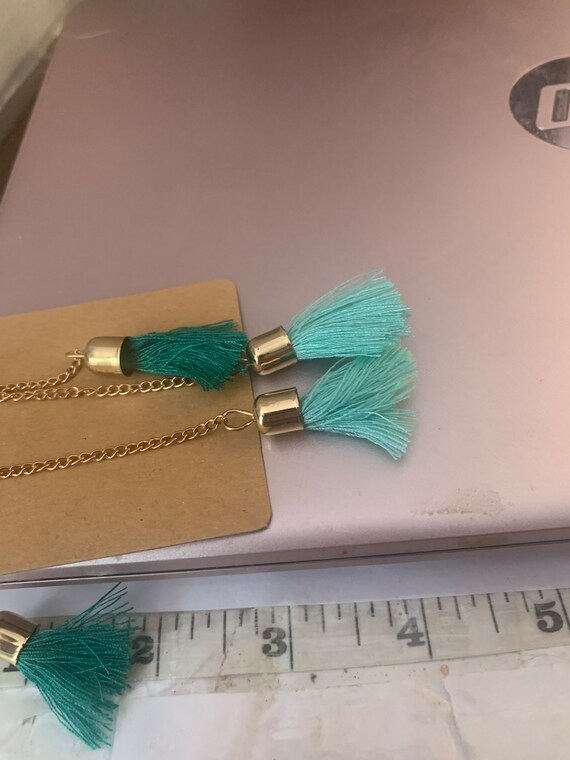 DANGLiNG DROP STUD EARRINGS - image 2