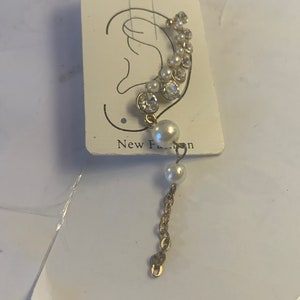 Rhinestones and Pearls Ear Cuff - Etsy