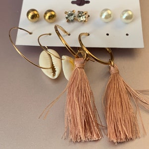 5 PAiR of EARRINGS