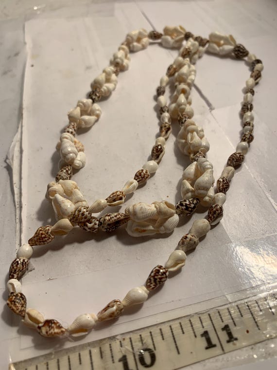 32 inch Shell Cluster Necklace - image 4