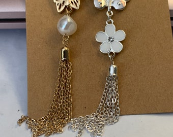 DANGLING BUTTERFLiES EARRINGS