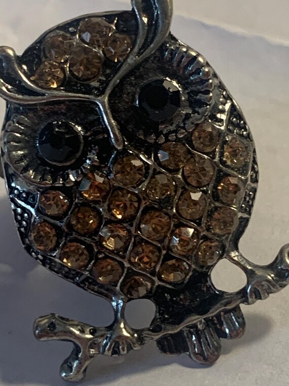 Stretch Band Rhinestone Owl Ring - image 2