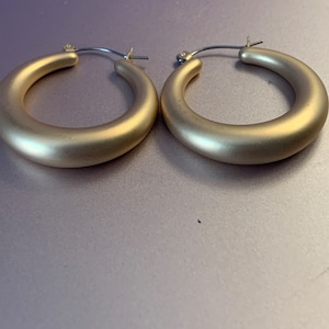 Silver Hoop EARRINGS