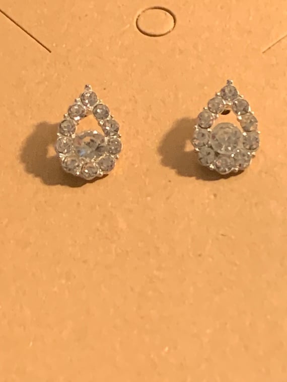 Rhinestone Raindrop Stud Earrings - image 1