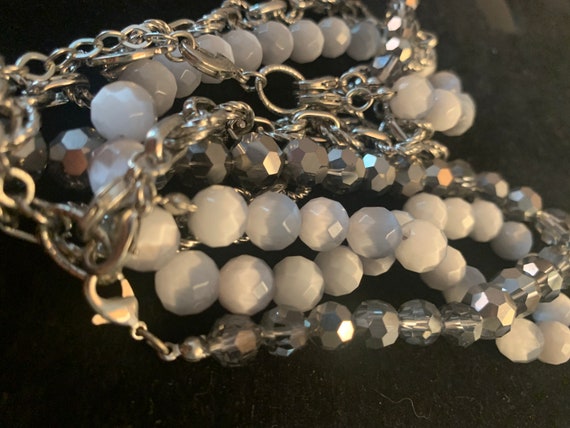 3 STRANDED ASSORTED NECKLACE - image 5