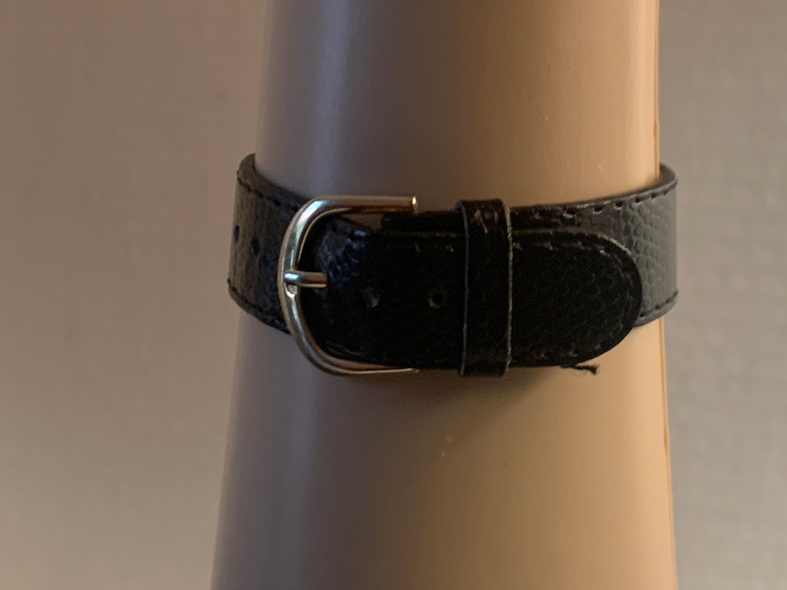 Montre Femme Vintage Vivani - Cadran Argent, Bracelet Extensible, Pile Neuve, Fonctionne