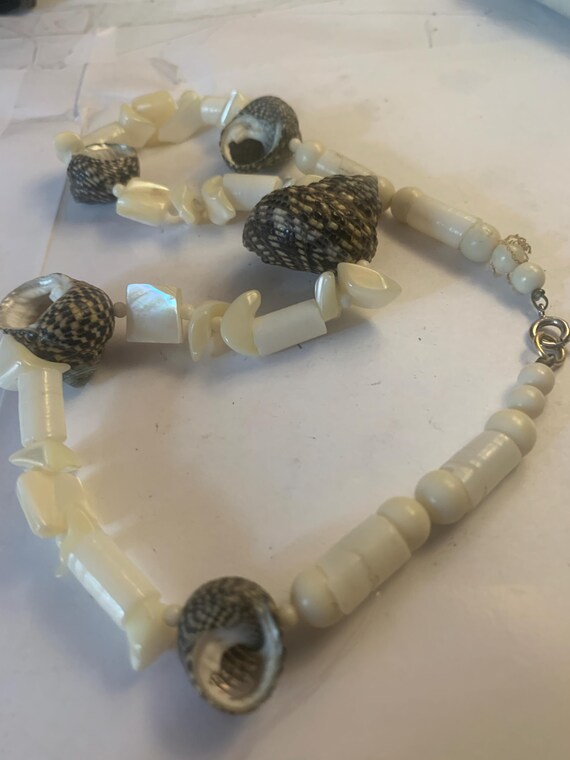 Beach Shell Boho Necklace - image 4