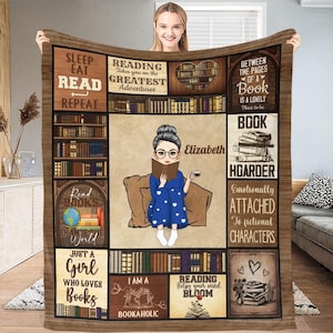 Personalized Book Lovers Throw Blanket for Reader, Bookworm, Book Blanket, Reading Lover Gift, Girl Loves Books Quilt, Custom Book Blanket imagem 1