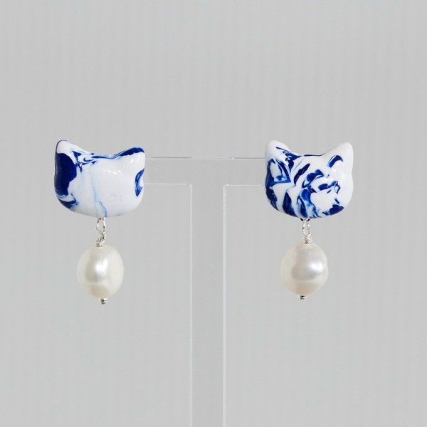 Pendientes únicos de cara de gato- Stud de gatos de arcilla polimérica hecho a mano, pendientes únicos, elegantes y fáciles en las orejas, regalo de cumpleaños especial