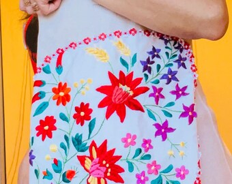 ハンガリー刺繍のハンドメイドトートバッグ｜カロチャの民芸品