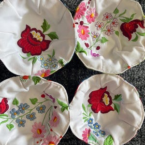 Hungarian embroidery,  folk art  bowl, gift for her, housewarming gift, 4 pieces