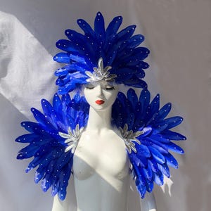 Carnival Feather Headpiece/Crystals Headpiece/custom carnival headdress/Crystals Shoulder