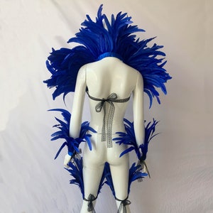 Couleur 4 tons, châle en plumes bleu showgirl, haussement d'épaules en plumes pour costume de carnaval, chaîne en plumes de coq, haut en plumes image 4