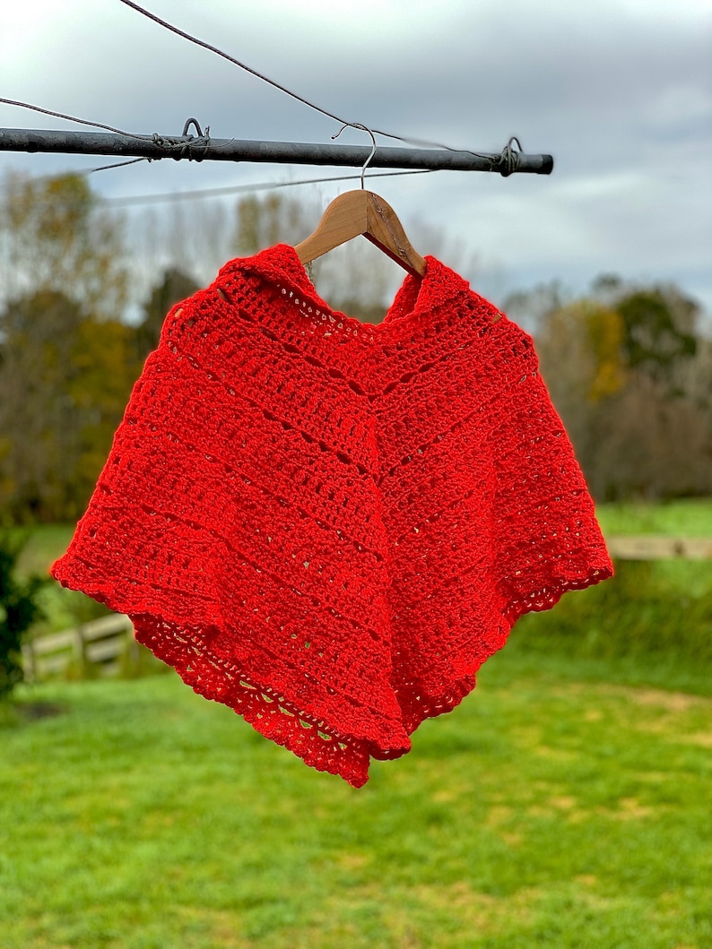 Crochet Poncho With Hood Pattern Crochet Hooded Poncho Lace Pattern