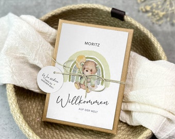 Geschenkschachtel BabyBoyBär zur Geburt | Geldgeschenk zur Geburt | personalisiert mit Namen, Baumwollsäckchen + Anhänger