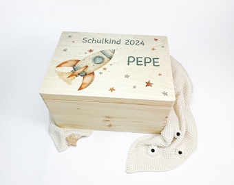 Erinnerungskiste Einschulung, Aufbewahrungskiste, Schulkind 2025, Geschenke für  Schulkinder, 1. Klasse, Schulanfang, Rakete, Nr. 101022