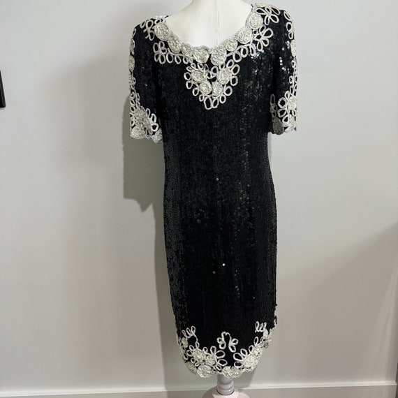 Black with white brocade vintage sequinned dress - image 5