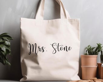 Personalized Bride Bag, Engagement Gift, Bride Tote Bags, Wedding Gift, Bridal Shower Gift, Gift For Bride, Bridal Gift, Honeymoon Gift