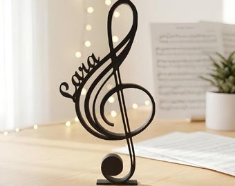 Personalized clef line art figurine