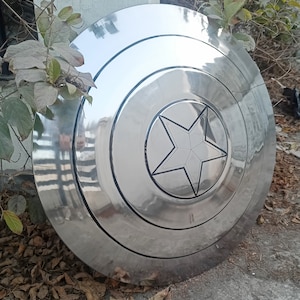 Handmade Captain America Shield: Full-Size Steel Replica, Battle-Ready Cosplay image 4