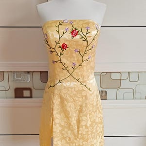 rachel's strapless yellow embroidered dress from friends Off Shoulder Quinceanera Dress by Rachel Allan RQ1183 6 / Rose Gold main image 1