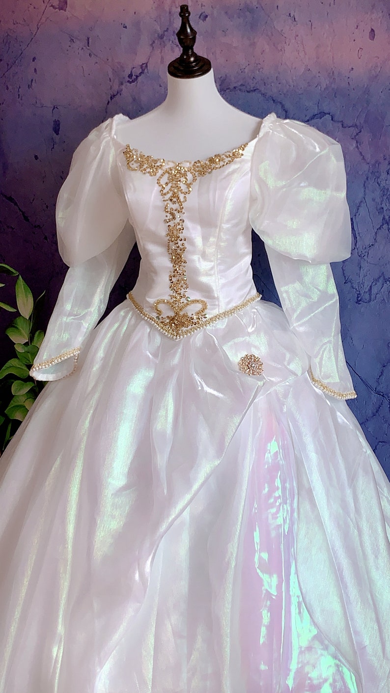 Inspired Labyrinth Sarah Cosplay Costume, Labyrinth Sarah Williams Dress image 2