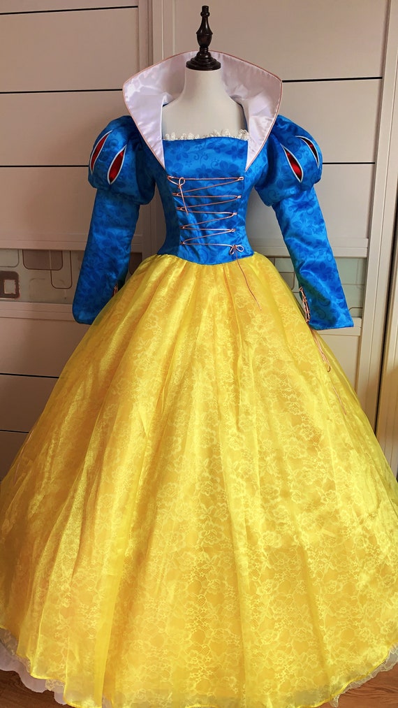 実写映画版レイチェルの白雪姫ドレスコスプレ衣装 - Etsy 日本