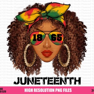 Puede incluir: Ilustración digital de una mujer negra con cabello rizado marrón que lleva una diadema roja, amarilla y verde, gafas de sol con el texto "1865" y grandes pendientes de aro. El texto "JUNETEENTH" está debajo de la imagen.