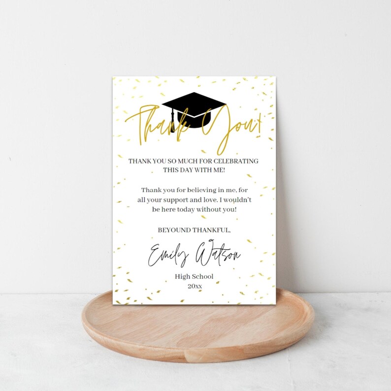 Photo Graduation Thank You Card Template: Minimalist Design (canva ...