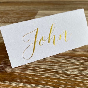 Place cards / Handwritten Calligraphy /White & Gold