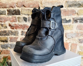 Shelly's vintage Y2K cyber goth industrial black grey charcoal wedge heel platform leather ankle boots