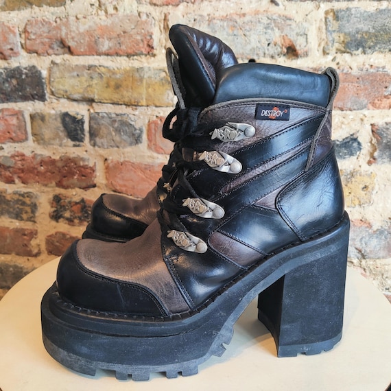 00’s GOA studs boots archive y2k grunge 00's GOA studs boots archive y2k grunge