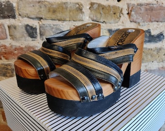 BNWT Destroy Y2K wood platform black gold leather mule sandals