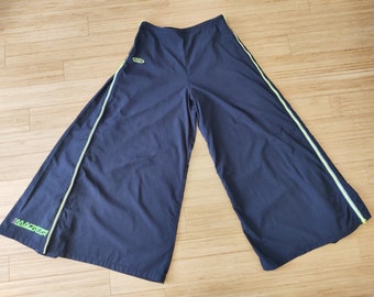 現在、この商品の在庫はありません - Etsy