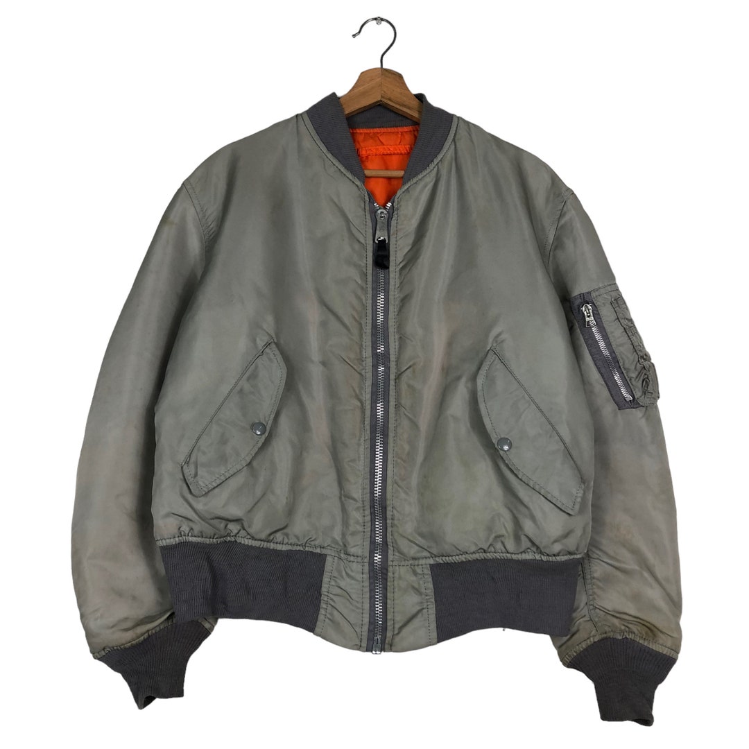90's USA製 ALPHA INDUSTRIES MA-1 vintage Vintage 90s Alpha Industries Distressed Bomber Jacket
