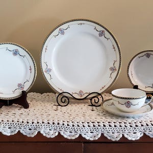 Antique Noritake Circa 1920s “Laureate” Five-Piece Place Setting