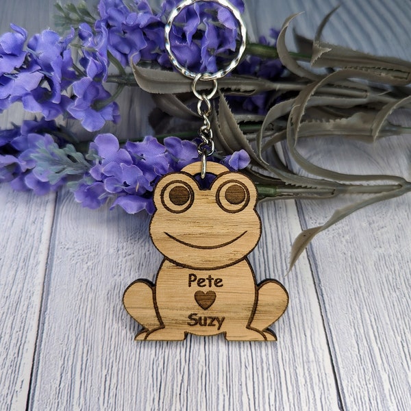 Wooden Frog Keyring | Personalised Frog Heart Keyring | Add Your Names | Bag Tag | Oak Veneered