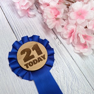 Wooden Rosette for 21st Birthday Celebration - &#39;21 Today&#39; Award Ribbon - Elegant Oak Veneer - Eco-Friendly Packaging