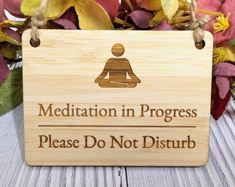 Méditation en cours, veuillez ne pas déranger - Panneau de porte en bambou, bambou écologique, cadeau de pleine conscience, décoration de bureau à domicile