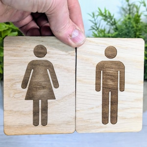 Wooden Toilet Sign Male & Female | Engraved Oak | Bathroom Door Plaque in 4 Sizes | PACK OF 2 - one Male and one Female | Bathroom Signage