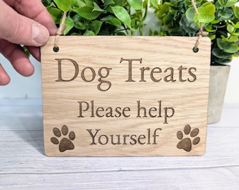 Dog Treats Please Help Yourself Sign – Oak Plaque with Paw Prints – Rustic Wooden Dog Treat Station Sign – Handmade in Wales