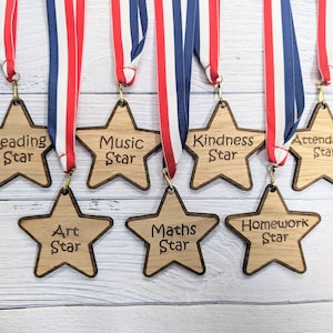 Personalised School Achievement Wooden Medals - Star-Shaped Awards for Students - Single or Bundle Pack, Sustainable Prize, Student Gift