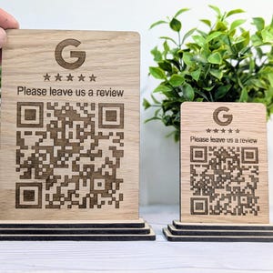 Personalisiertes Google Bewertung Holzschild mit QR-Code | Geschäft Bewertung Plakette mit Logo | Umweltfreundliches Point of Sale-Display | 2 Größen