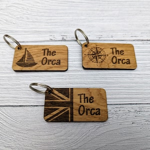Personalised Oak Boat Keyring: Engraved Nautical Sailing Gift