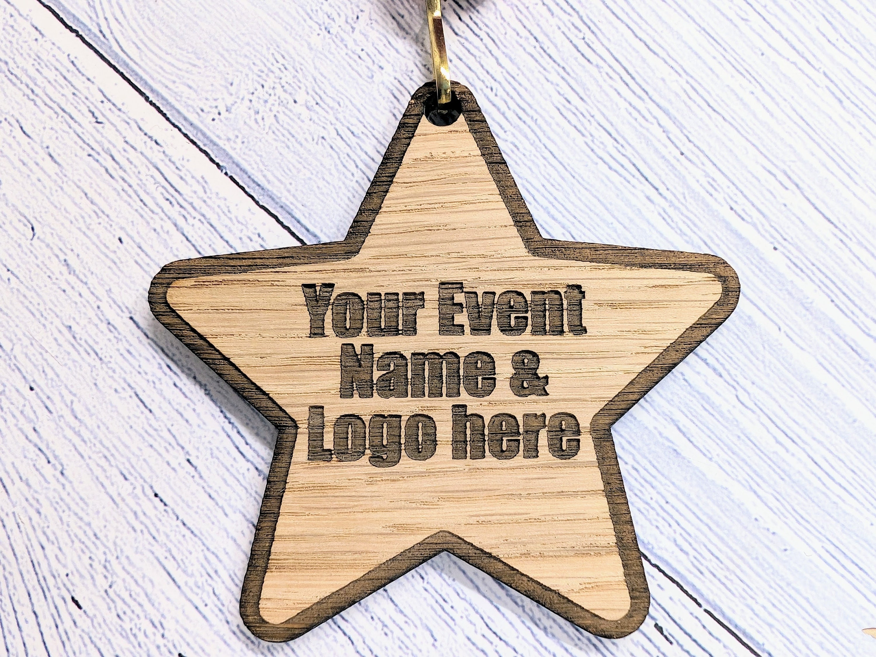 Medallas de madera personalizadas en forma de estrella - personalizadas para eventos y organizaciones