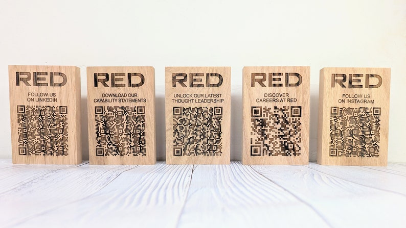 QR Code Solid Oak Blocks - Personalised Oak Blocks - QR Code - Custom ...