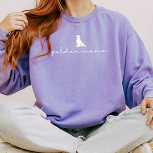 Golden Retriever Sweatshirt, Comfort Colors Sweatshirt For Dog Lovers, Golden Mama Dog Sweatshirt, Golden Mom, Dog mom gift