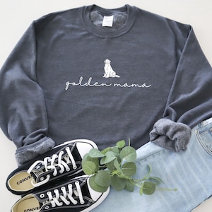 Golden Retriever,Golden Mama Shirt,  Golden Retriever Sweatshirt, Dog Sweatshirt, Golden Mom, Dog mom gift for Dog Lover, Crewneck