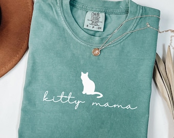 Cat Mom Shirt Custom Colors Shirt,  Gift For Cat Lover Gift for Pet Owner,Oversized Minimalist Cat Shirt, New Cat Mom Gift